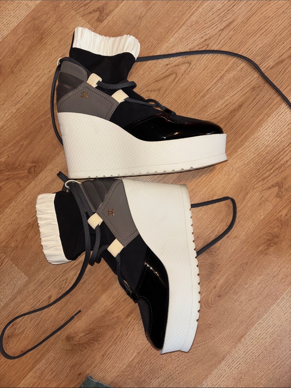 CHANEL Wedge Lace-Up Platform Boot Sneakers - Black, Gray & White 👟